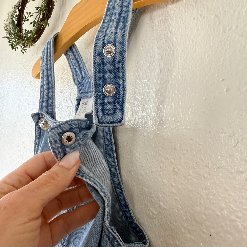 H&M Denim Overall Dress 18M Medium Wash Adjustable Straps - Picture 4 of 5